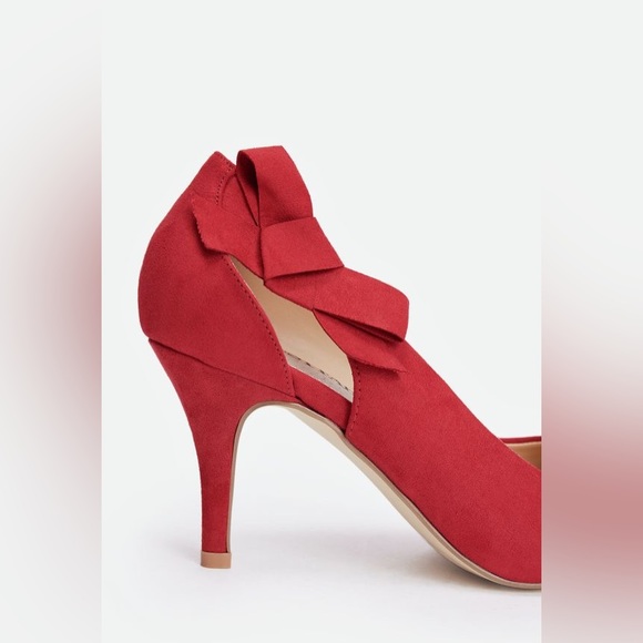 JustFab Carletta Pump - Faux Suede Heels with Bow on the side, Size 8, Red - Picture 4 of 5